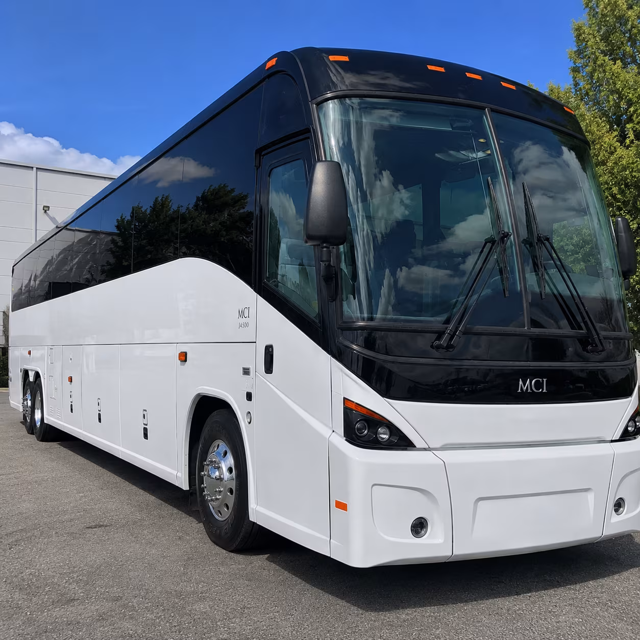 charter bus and shuttle service to st louis lambert international airport stl