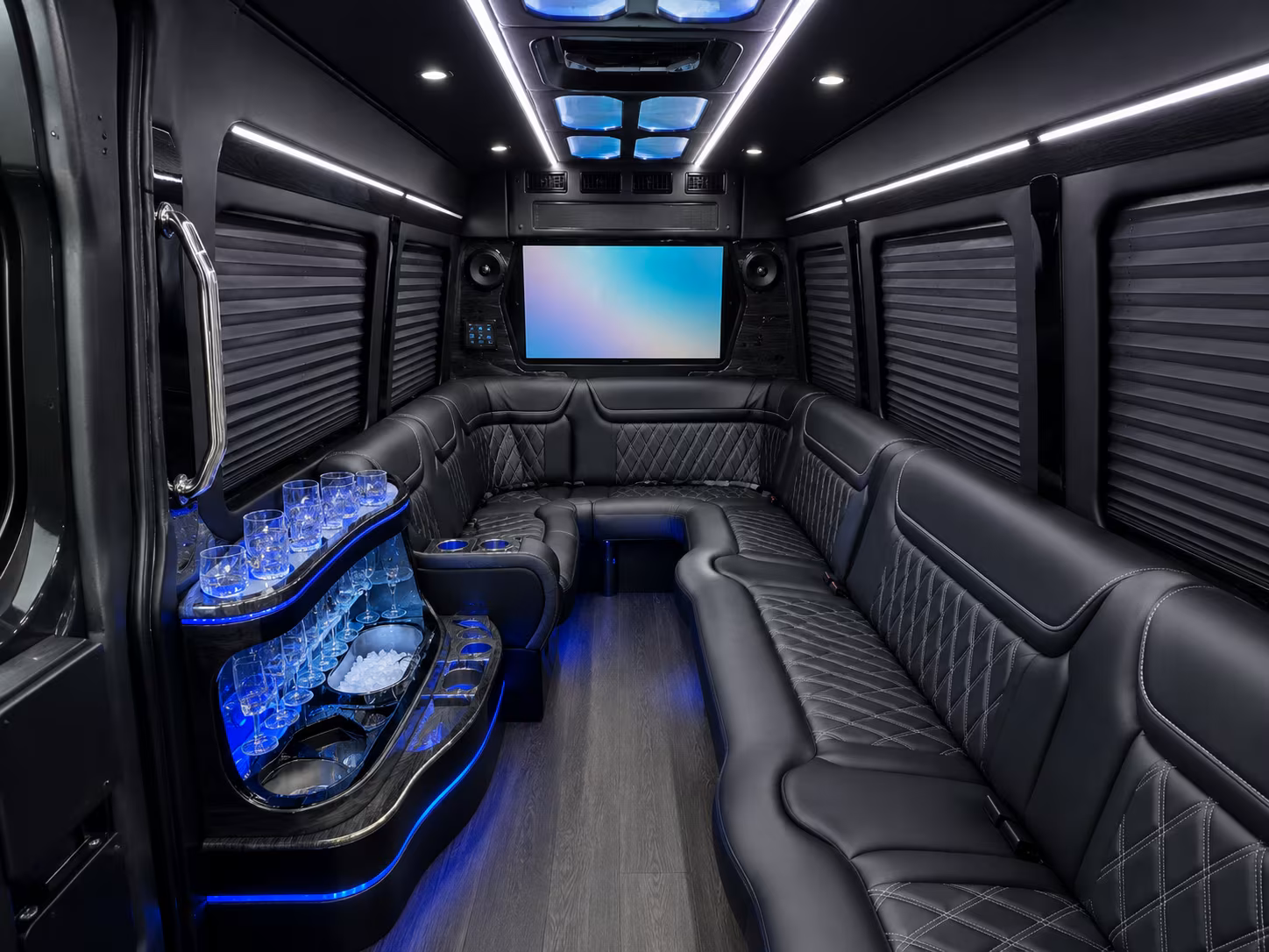 corporate shuttle buses and employee transportation in o fallon