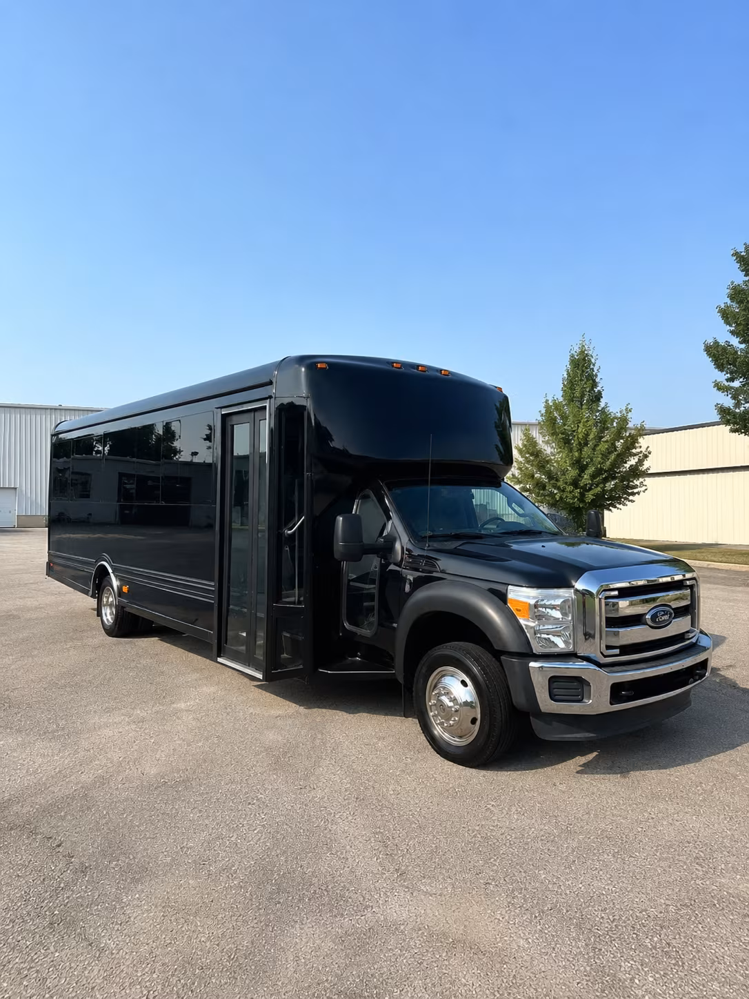 party bus rentals in o fallon for fort zumwalt and ft zumwalt west proms